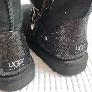 UGG Australia boots size US 9